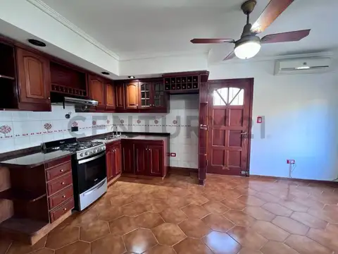 Casa en Alquiler 1993 años