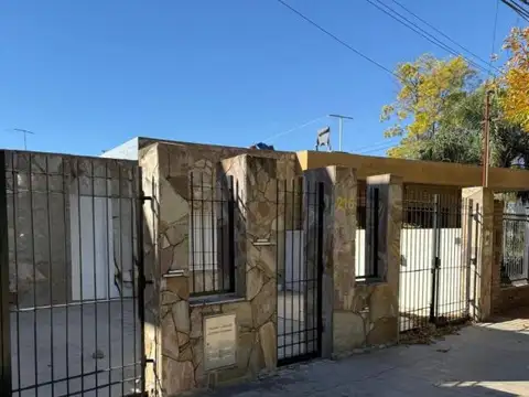 Casa en Venta 2 Dorm. Capitán Bermúdez