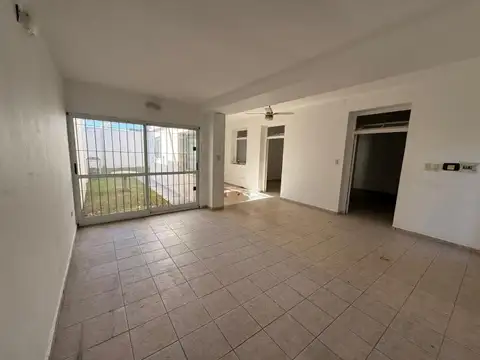 Casa en Venta 2 Dorm. Capitán Bermúdez