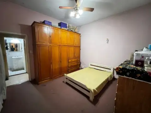 Casa 4 ambientes con 1 baño