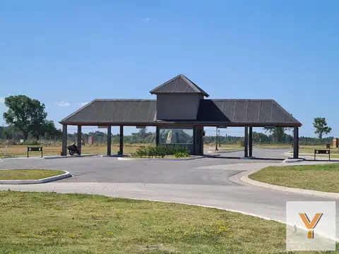Terreno en venta - 695mts2 - San Simón