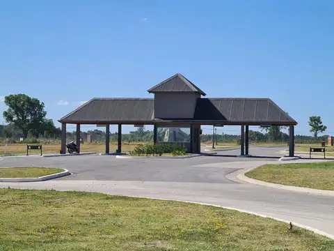 Terreno en venta - 695mts2 - San Simón