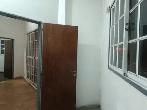 Alquiler de departamento de tres ambientes en Don Torcuato