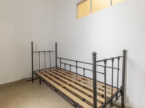 3 ambientes. Excelente ubicación en Recoleta.