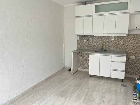 Depto Tipo Casa en Venta de 2 ambientes