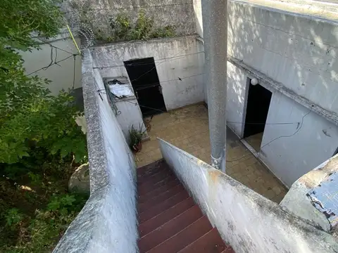 VENTA 2 CASAS AV. BLGRANO 6000, WILDE