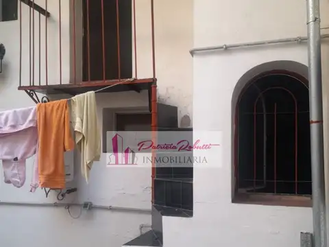 EN VENTA PH 2 AMBIENTES Y ½ EN ALMAGRO