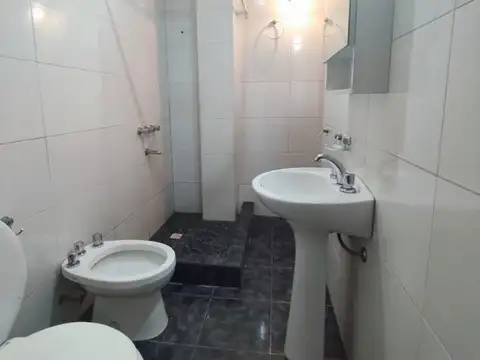 Depto Tipo Casa en Alquiler de 1 dormitorio