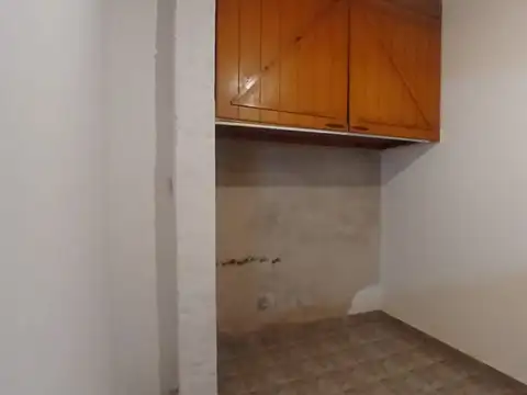 Depto Tipo Casa 2 ambientes con 1 baño