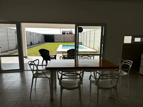 Casa en Alquiler en Don Juan, $ 650.000