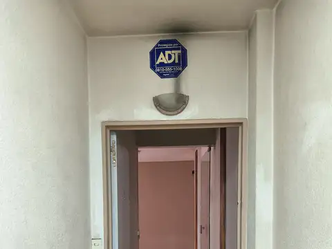 San Martín 900, Piso 1
