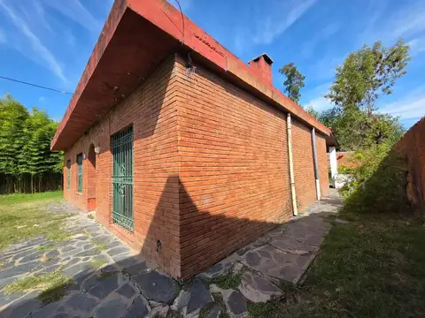 Casa en Venta en Garin, USD 109.900