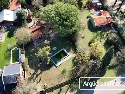 Casa 3 Dormitorios en Funes