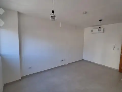 En Venta | Oficina de 28 m2, 2° Piso, Mendoza y Talero | Neuquén Capital
