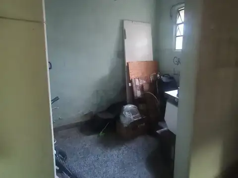 Depto Tipo Casa 4 ambientes con 2 baños