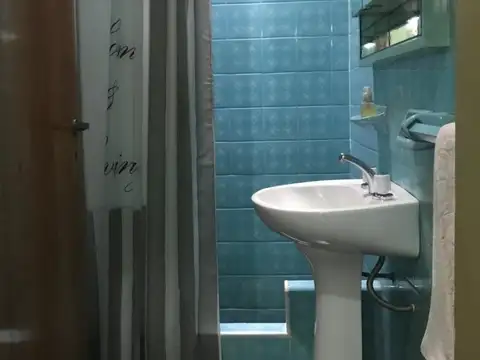 Casa En Venta En Ituzaingó Sur Con Jardín Y Terraza