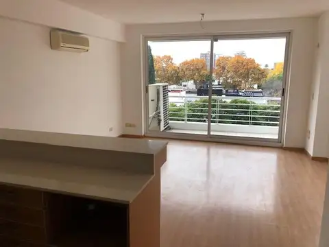 ALQUILER - DEPARTAMENTO - DOS AMBIENTES - BELGRANO CON BAULERA.