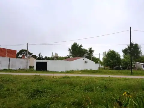 Terreno en Venta 13  mts Fondo