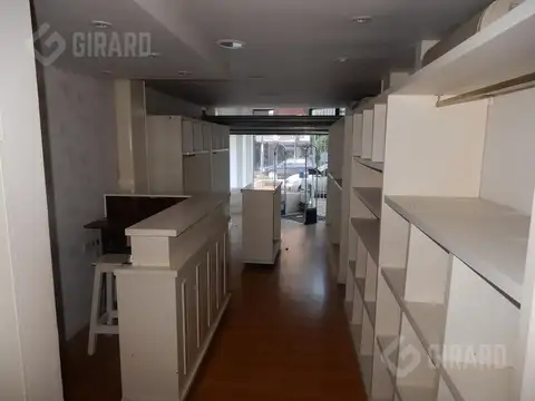 Local en Venta 40 años