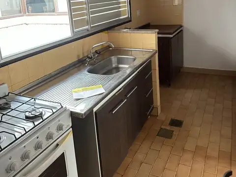 Departamento 4 ambientes con 1 baño