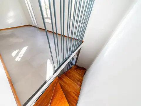 Oficina en Venta al Este