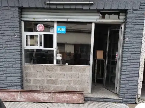 ALQUILER DE LOCAL COMERCIAL EN PIÑEYRO AVELLANEDA