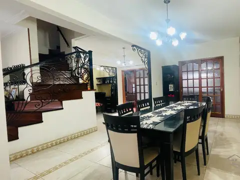 Casa en Venta de 4 dormitorios