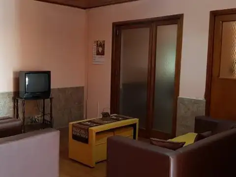 Hotel en Venta en Carhue, USD 180.000