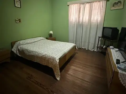 Depto Tipo Casa en Venta de 6 ambientes