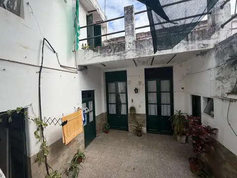 VENTA/ PERMUTA - Lote con PB   6 Pisos - Pichincha, Rosario