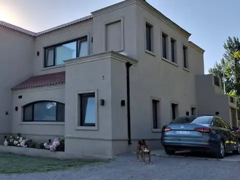 Quinta en Alquiler Temporal 1 año