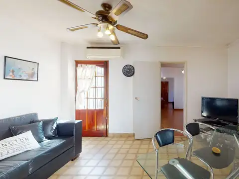 19 e/ 69 y 70- CASA DE 2 DOR