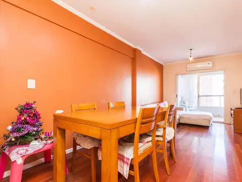 Piso de 4 amb en Venta con cochera y amenities