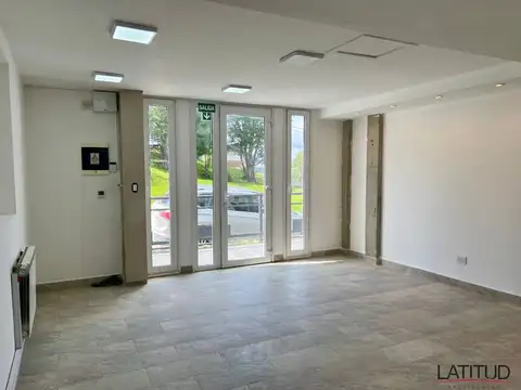 Local -Oficina comercial en alquiler