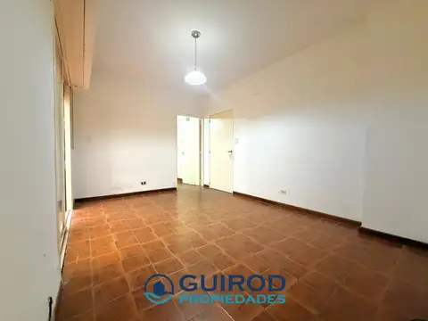 VENTA DEPARTAMENTO 2 AMBIENTES CON PATIO