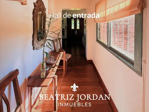 CASA 6 AMBIENTES EN VENTA, BARRIO LA RETAMA, MANZANARES