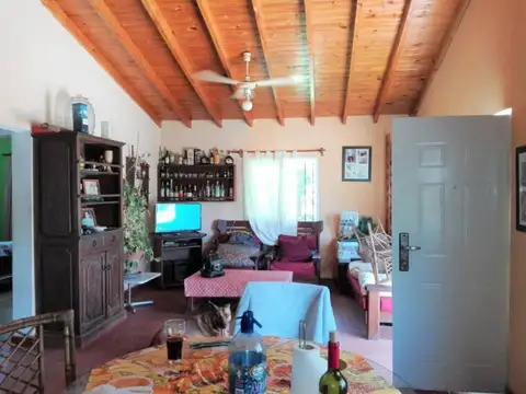 Casa 3 ambientes con 2 baños