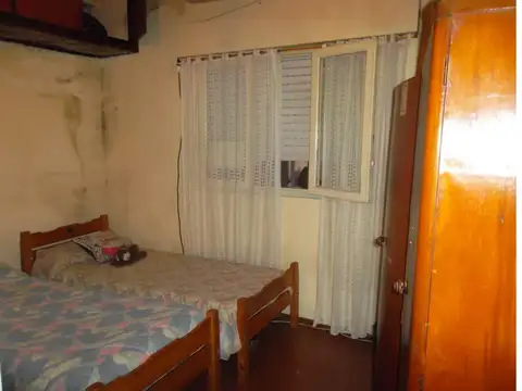 Depto Tipo Casa 4 ambientes con 1 baño