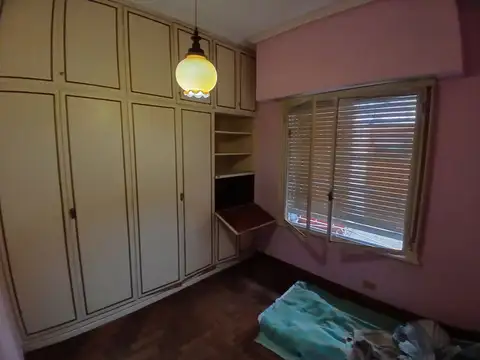 Casa - Venta - Argentina, Tres de Febrero - Estrada 1311