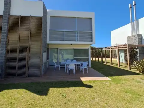 Casa en Alquiler Temporal de 3 dormitorios