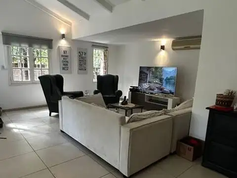 Casa en Venta en Villa Belgrano, USD 235.000