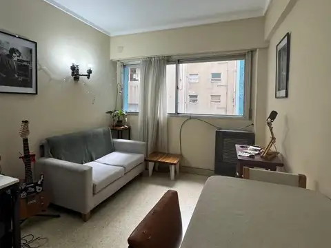 VENTA DEPARTAMENTO 2 AMBIENTES AL CONTRAFRENTE - CENTRO