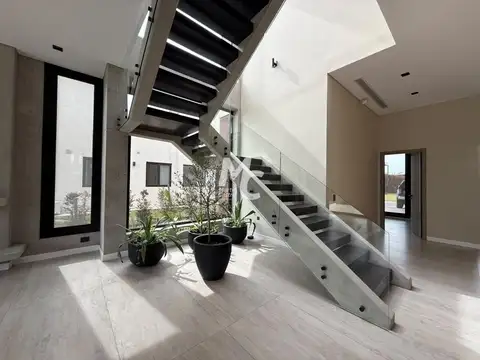 Casa en Venta en Nordelta, USD 1.490.000