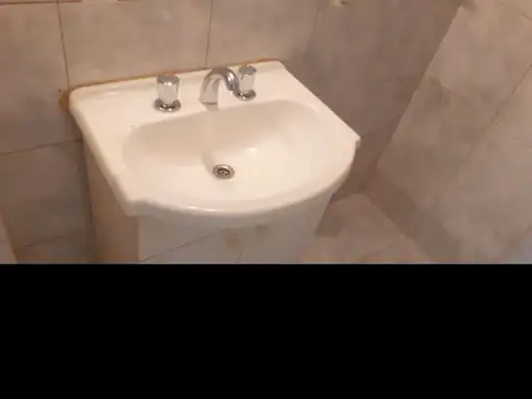 Depto Tipo Casa en Venta en Almagro, USD 43.000