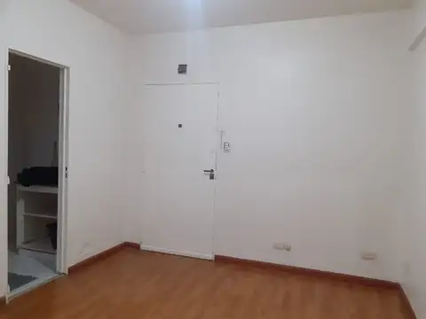 Depto Tipo Casa en Venta 66 años