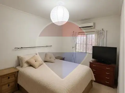 SE VENDE | CASA AMPLIA Y CON GRAN TERRENO