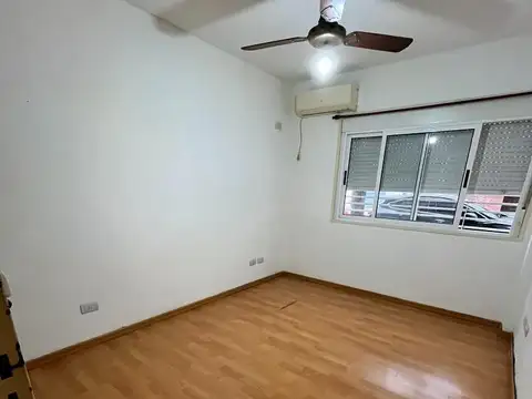 Departamento en Alquiler en Republica De La Sexta, $ 450.000