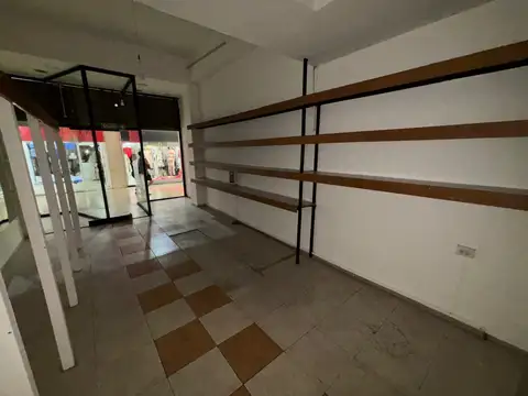 Local en Alquiler en Centro, $ 850.000