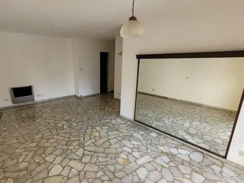 Departamento en Alquiler de 3 ambientes