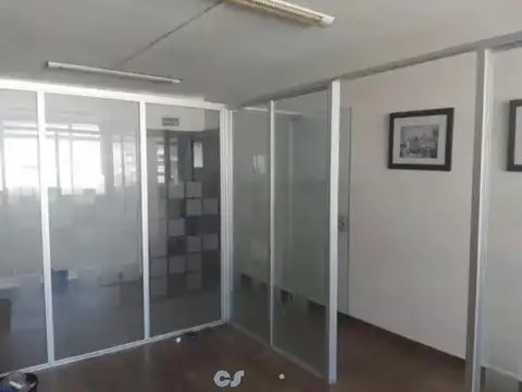 Oficina en Venta 50 años
